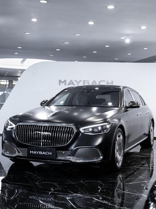 重庆26岚图汽车的售后服务让用户无忧出行，迈巴赫未来的豪华车趋势